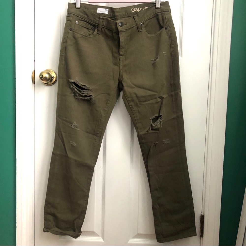 GAP distressed surplus olive girlfriend jean 29r